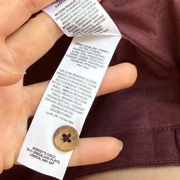 Linen suit. Size 6. Brand new. 

Burgundy color - Picture 3 of 7